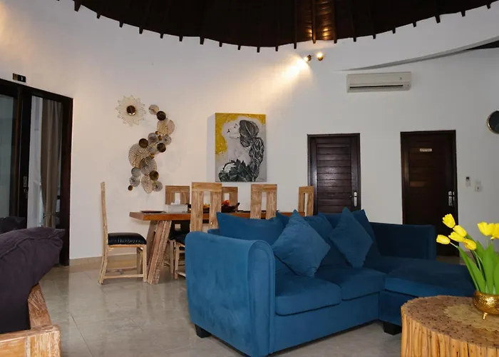 Beatrix With Private Pool & Garden Villa Seminyak